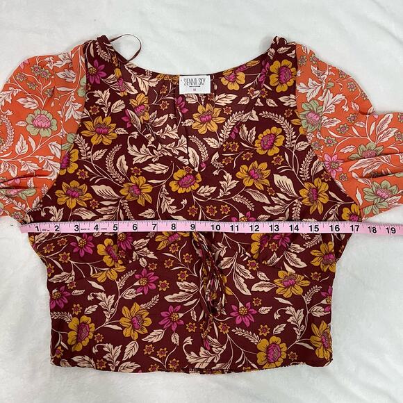 Sienna Sky Color Block Floral Crop Blouse Size Medium - Picture 6 of 6